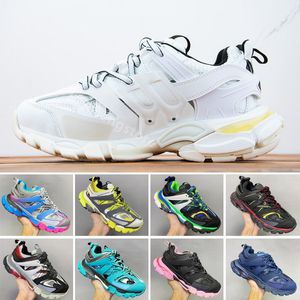 Diseñador de lujo Pista y campo 3.0 Zapatillas de deporte Hombre Plataforma Zapatos casuales Blanco Negro Red Nylon Impreso Cuero Zapatos deportivos Triple S Cinturones sin cajas 36-45 B01