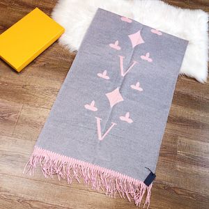 Designer de luxe V Foulards pour Pashmina Design Écharpes chaudes Mode Classique Hommes et Femmes Cachemire Lettre Florale Impression Pure Écharpe Laine Long Châle