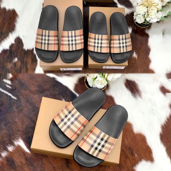 Mode classique pantoufle sandale chaussure décontractée été piscine mule 2024 nouveaux hommes femmes plat diapositive noir blanc luxe designer mocassin en caoutchouc plage sliders cadeau sandale fille