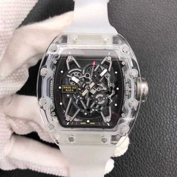 Luxury Designer Watch Mechanical Watches Mechanical en forma de barril de mesa masculina transparente Estilo de simulación Hollow Out con Wristw automático de alta moda senior