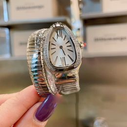 Diseñador de lujo Reloj Women's Gold Bracelet Watchings Snake Strap Store de acero inoxidable Muñecas para pulseras Diamondas de San Valentín Regalo de cumpleaños