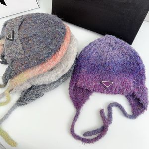 Chapeaux de peluche d'hiver de luxe de concepteur multicolore casquette à tricoter hommes femmes protection d'oreille d'hiver épaissie casquettes décontractées chapeau de camping en plein air