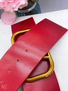 Diseñador de lujo Accesorios para mujer Aleación de cuero Colores lisos Hebilla Tela roja para vestidos Cinturón de boda para mujer Cinturones de talla grande para mujer Cinturones dorados con perlas de 7 cm
