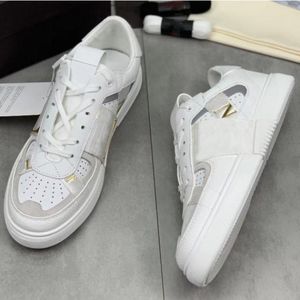 Luxe designer Women Casual Shoes Fashion Echt lederen patchwork lage top trainers sneakers runway platform wiggen rond teen veter omhoog heren loafers flats schoen