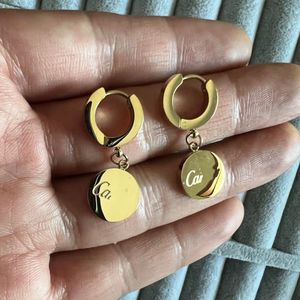 Diseñador de lujo mujeres aros letra pendientes colgantes 316L Acero inoxidable 18k Oro Rosa niñas CA logo grabar pendientes joyería para fiesta de boda cumpleaños regalo de Navidad