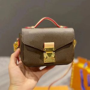 Sac de luxe pour femme Classic Mini Chain METIS Sac à main Mini Messenger Bag MicroMetis Pocket Bag Clamshell sac en cuir carré