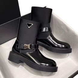 Boots de designer Femmes Martin Boot Luxury Chaussures décontractées Topdesigners049