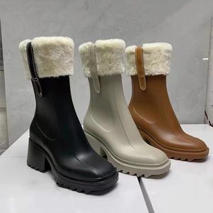 Designer de luxe Womens Half Boots shoes Winter Chunky Med Heels Plain Square Toes chaussure Bottes de pluie Zip Femme Mi-mollet Booty Résistant à l'usure Botte à semelle épaisse
