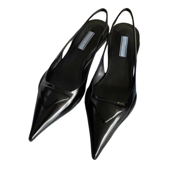 Designer de luxe Chaussures pour femmes Slide Marque Sandales pointues Modèle original Sandales pour femmes Talons hauts P Dernière mode Sandales à talons peu profonds en cuir véritable pour femmes