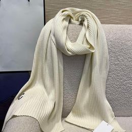 Designers de luxe 100% Cachemire Jacquard Longue Écharpe pour Femmes Designer Écharpes En Tricot Marque De Haute Qualité Foulards Châle Hijab Sciarpa