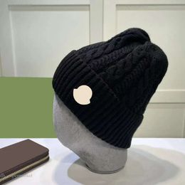Luxe ontwerpers hebben een breed scala aan klassieke Monclar-petten Herfst/winter Dikkere mutsen Monclair-hoeden in warme tinten