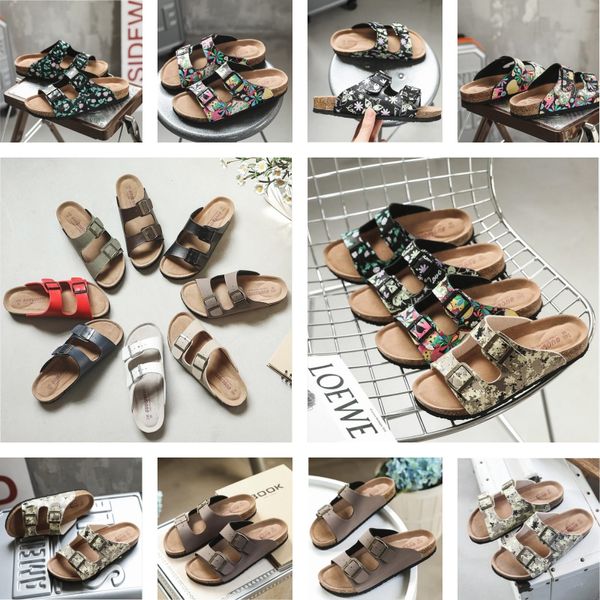 Diseñadores de lujo Zapatilla frente al mar Sandalias para mujer Hombres Diapositivas Sandalia de cuero marrón Para mujer Tacones altos Zapatos para hombre Zapatilla de moda de verano Chanclas