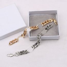 Marca Desinger de lujo Pulsera de cadena con letras Mujer 18K Chapado en oro Cristal Rhinestone Perla Pulsera Enlace Pareja Regalos Joyería Accesorios