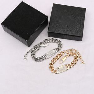 Luxe Desinger Brand Letter Link Chain Bracelet Women 18K Gold vergulde Crystal Rhinestone Pearl polsbandje Joodlry accessoires