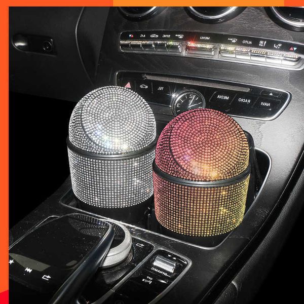 Poubelle de voiture en diamant de luxe Mini poubelle automatique Bling porte-poubelles accessoires de voiture pour le stockage automatique des déchets à pression