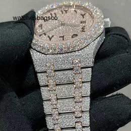 Luxe Diamond Designer Stones Big Moissanite Watch PASS TEST Flower Bezel Automatic Topkwaliteit Full Iced Out Sapphire diamanten