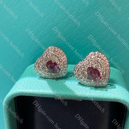 Pendientes de diamantes de lujo Diseñador de alta calidad Pendientes de amor para mujer Pendientes de plata exquisitos Pendientes clásicos Joyería Regalo de aniversario con caja