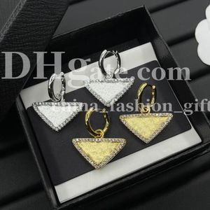 Luxury diamant oorbellen driehoekige hanger Stud -oorbellen stijlvolle oorbellen voor vrouwen bruiloftsfeestje sieraden cadeau