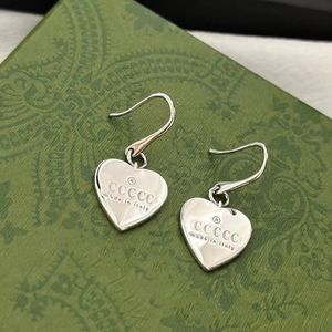 S925 Classic Charm Studs Drop Heart Style Hanger Persoonlijkheid Dame Oorbellen Voor Feest Vakantie Reizen Oorbel