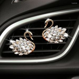 Accessoires de voiture de luxe en diamant cygne, pour filles et Couples, désodorisant, diffuseur de parfum, rose, ornement automatique, cadeau