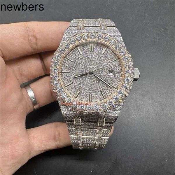 Diamants de luxe AP Watch Apf Factory Vvs Iced Out Moissanite Peut passé le test Diamants de luxe Mouvement à quartz Saphir glacé 2 tons Boîtier en or rose Biger Bezel 821D2C