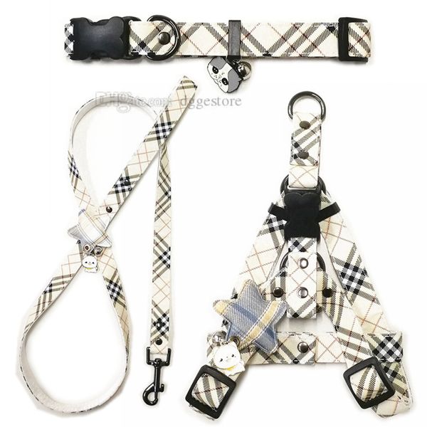 Juego de correas de collares para perros de lujo Arneses para perros de diseño Patrón a cuadros Collar para mascotas y cadena para mascotas para perros pequeños y grandes Chihuahua Caniche Corgi Pug Bulldog francés Crema B47