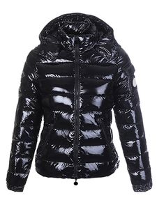 Chaqueta de plumón de lujo Maya Classic Brand Designer Chaqueta de plumón con bolsillo en el brazo para mujer Diseño de abrigo con capucha de moda de invierno Exploración de chaqueta de plumón para mujer