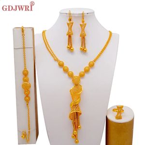 Luxury Dubai Gold Color Bijoux Ensembles African Indian Bridal for Women Femme Irréguleux Collier Long Collier Boucles d'oreilles Ring Set 240402