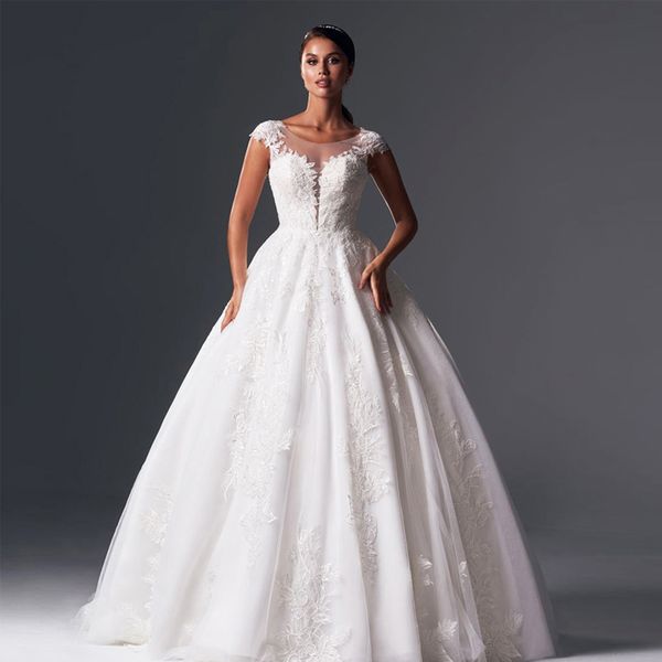 Luxe Dubaï Dentelle Formelle Princesse Robes De Mariée Sexy Dos Ouvert Capuchon Manches De Mariage Robe De Mariée