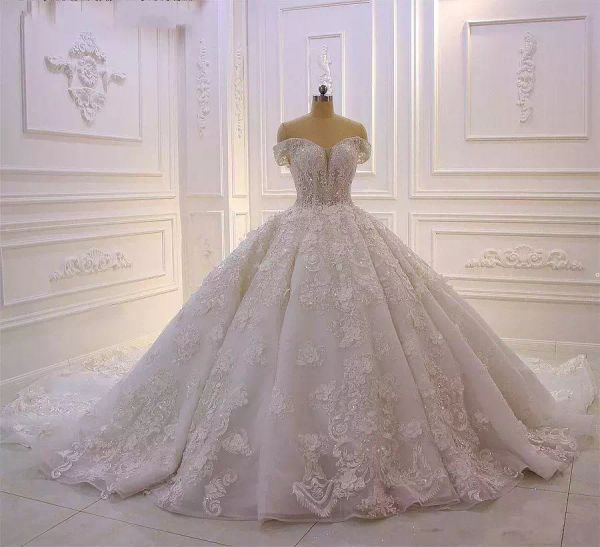 Vestido de novia de lujo con cuentas brillantes de Dubai y hombros descubiertos, vestido de novia con flores en 3D, apliques de encaje, vestido de novia de boda árabe vintage de princesa