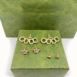 Boucle d'oreille de luxe pour femme designer lettre étoile diamants tendance simple épais sans fondu boucles d'oreilles en or plaqué bijoux de fête formelle populaire zb088