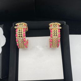 Luxury Earring Titanium Steel Knit Double Letters Studs Femmes Designer Boucles d'oreilles Bijoux Bijoux Ear Strop Fashion Wedding Party Gifts Accessoire