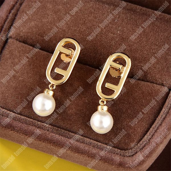 Boucles d'oreilles de luxe Jewlery Designer pour les femmes Gold Hoops Marque Double Lettres Fashion Pearl Ear Ring Jewlery Orecchini Designers Jewellery