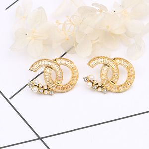 Boucles d'oreilles de luxe Stud 18K Plaqué Argent 925 Designers Double Lettres Goujons Chic Femmes Ronde Cristal Strass Perle Boucle D'oreille Bijoux De Fête De Mariage