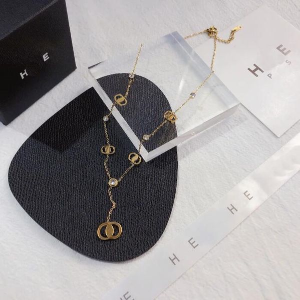 Collar exquisito exquisito collar colgante de diseño de alta gama 18 km chapada de oro chapado accesorios de joyería clásico regalo premium x26 1173