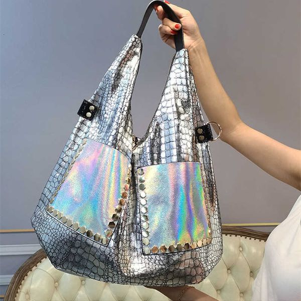 Bolso de diseñador Bolsos de moda de lujo Bolso de cuero Bolso de mano portátil de gran capacidad Remaches Lentejuelas Bolso de mano brillante para mujer