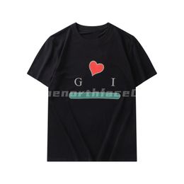Luxe modemerk heren t-shirt met kleine liefdesbrief afdrukken ronde nek korte mouw losse t-shirt casual top zwarte abrikoos Aziatische maat s-2xl
