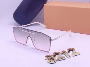 Luxe mode klassiek 8212 zonnebrillen voor mannen metaal vierkant goud frame uv400 unisex ontwerper vintage stijl houding zonnebrillen bescherming brillen bril met doos
