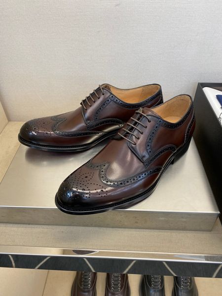 Chaussures en cuir habillées pour hommes de marque de créateur de mode de luxe avec cuir percé, laçage peint à la main, chaussures basses, tailles 5-10