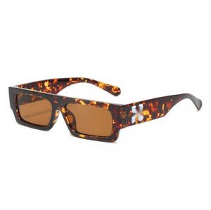 Marcos de moda de lujo Gafas de sol Estilo Cuadrado Marca Offs Gafas de sol Flecha x Marco Gafas Tendencia Gafas de sol Deportes brillantes Viajes Sunglasse Znss