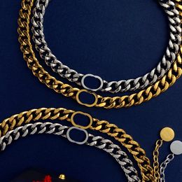 Collier de mode de luxe fraise Designer bijoux fête en argent sterling double lettre or bracelet en argent et ensemble de colliers pendentif diamant pour les femmes
