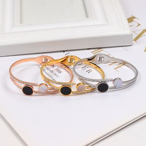 Luxe Mode Style Bracelets Femmes Bracelet Designer Lettre Bracelet Cristal 18K Plaqué Or En Acier Inoxydable Amoureux De Mariage Cadeau Bijoux