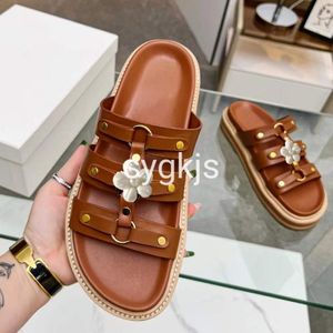 Luxe mode Tan Black Tippi Sandalen kalfsleer kwaliteit designer schoenen dames platte hakken casual stijl maat 35 tot 41 42