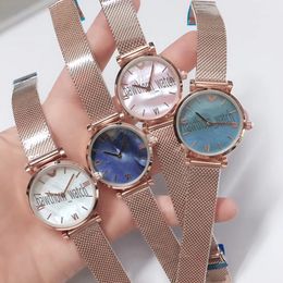Luxe modehorloge Lady Classic Vintage Quartz Movement Designer Watches Women's Watch The Simple Watchs No Box