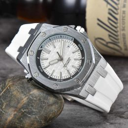 2024 Luxe Mode Horloge Heren Quartz horloge Waterdicht Hoge Kwaliteit Horloge Eenvoudige Populaire APP horloge rubberen band functies werken Gratis verzending