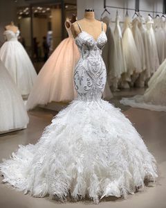 Luxe plumes perles sirène robes de mariée bretelles spaghetti pailletée Robes de mariée grande taille balayage train robes de mariée