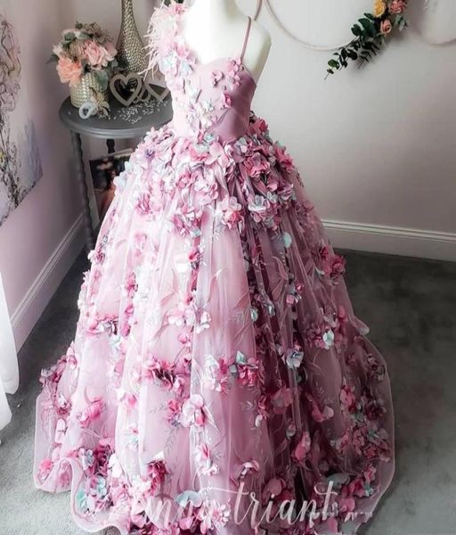 Luxe plume dentelle 2019 fleur Gilr robes fleurs faites à la main perlée petite fille robes de mariée belle enfant Pageant robes 4729568