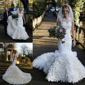 Robes de sirène de plumes de luxe pure bijou cou dentelle appliques robes de mariée balayage train robe de mariée dos ouvert