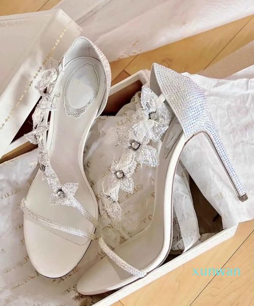 Luxury Floriane Crystal Ivory Sandal Chaussures Foos