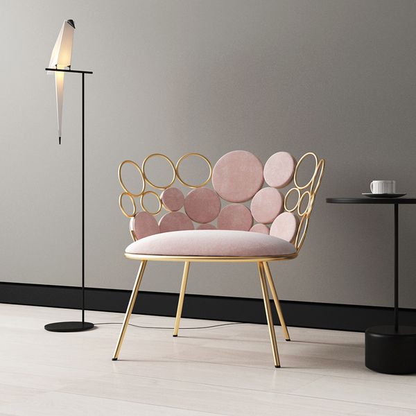 Luxury Fluffy Single Sofa Creative Design Velvet Failchair Nordic Loisking Makinup Manucure Waiting Chaies Living Room Furniture
